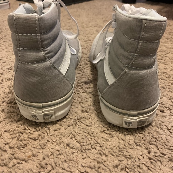 Vans - Picture 3 of 6